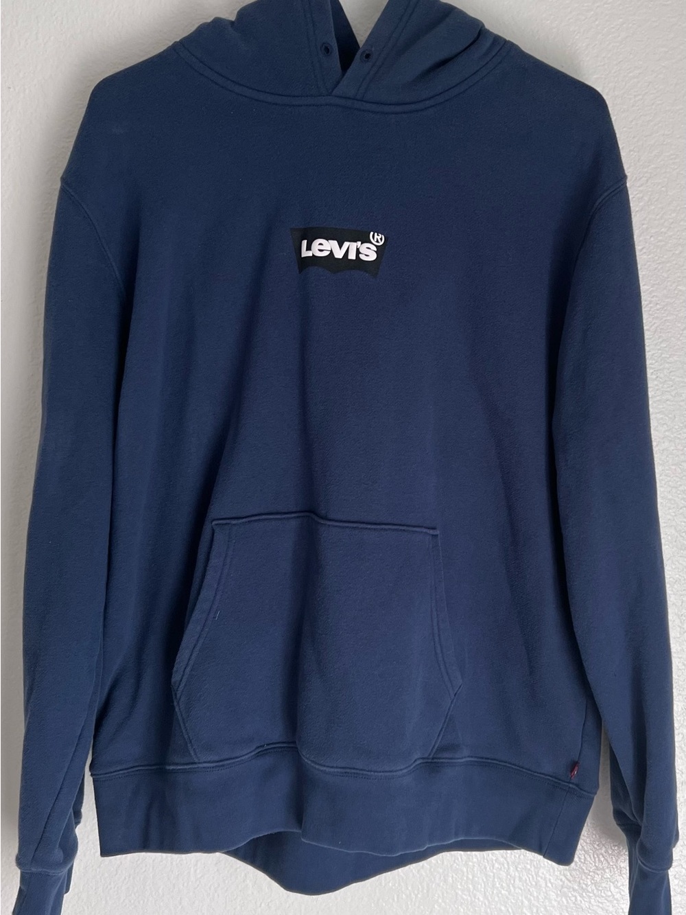 Levi's Men's Navy Pullover Hoodie with Small Logo